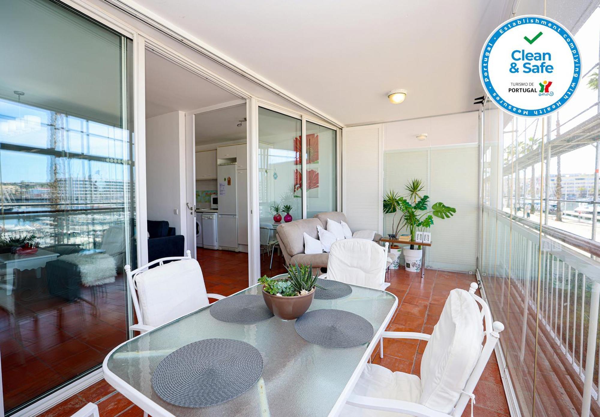 A65 - Marina Moor Apartment In Lagos Luaran gambar